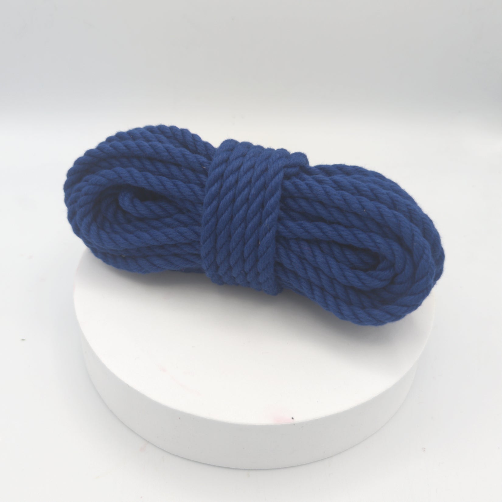 Wholesale POSH Rope - 3 Strand Spun Polyester Bondage Rope - Synthetic Hemp - 6mm